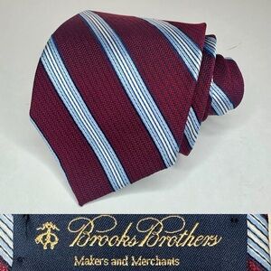 Red Fleece BROOKS BROTHERS Makers & Merchants Burgundy Silk Striped Tie